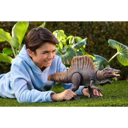 Jurassic World Rebirth Tail Thrasher Spinosaurus Action Figure, Dinosaur Toy with 2 Attack Moves